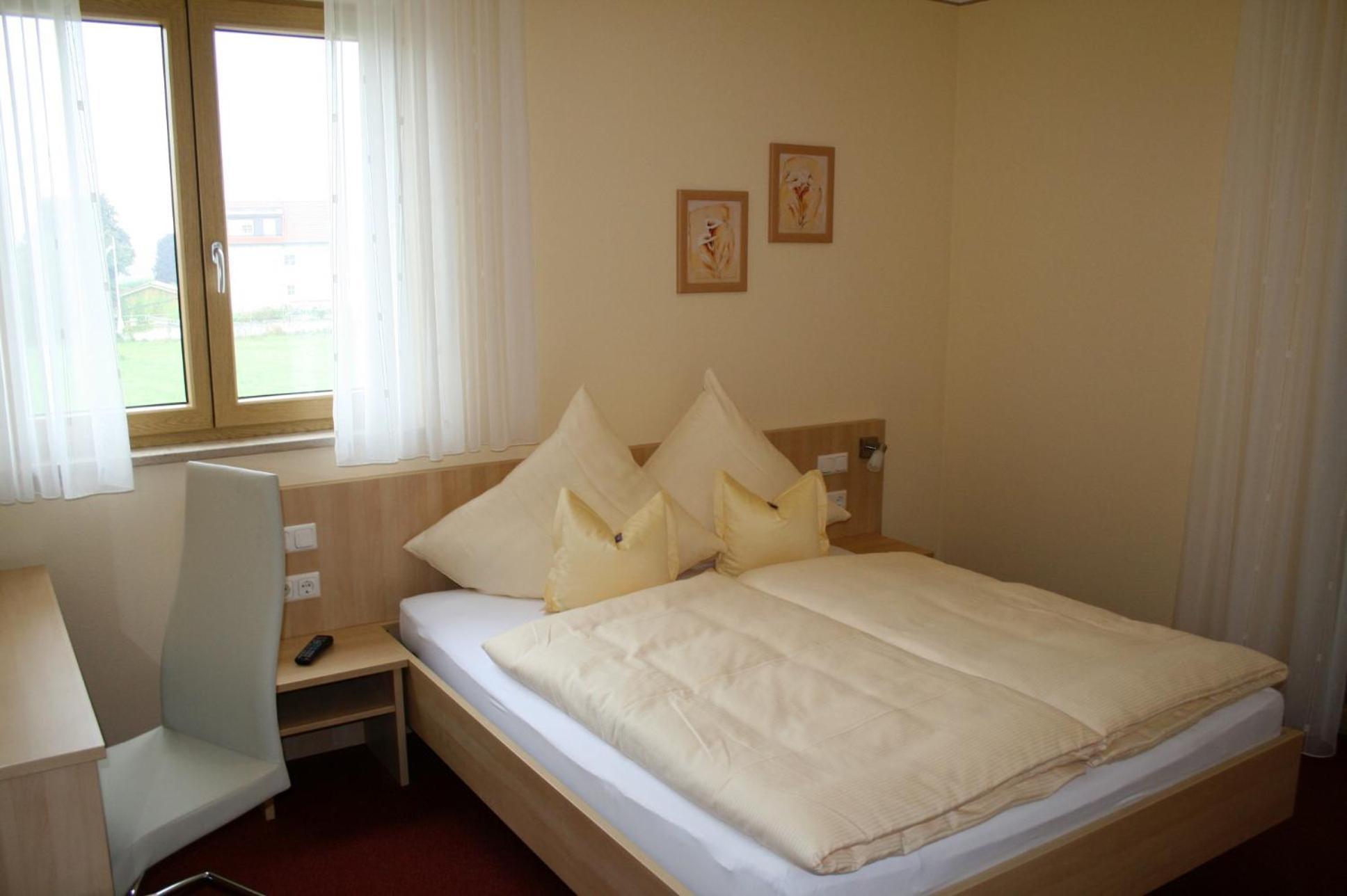 Landhotel Winter Affing Экстерьер фото